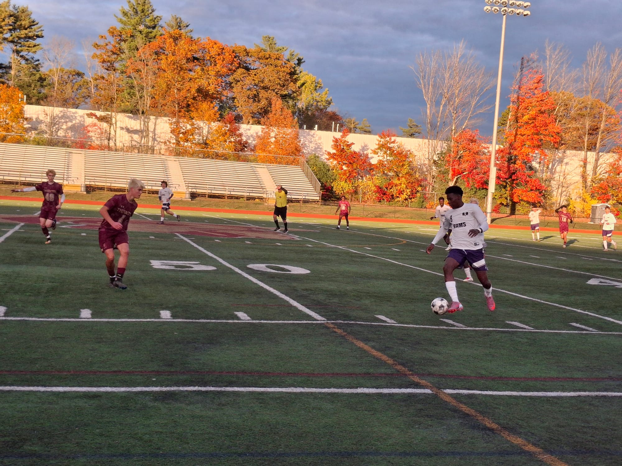 Deering boys edge TA in prelim, set up Scarborough showdown