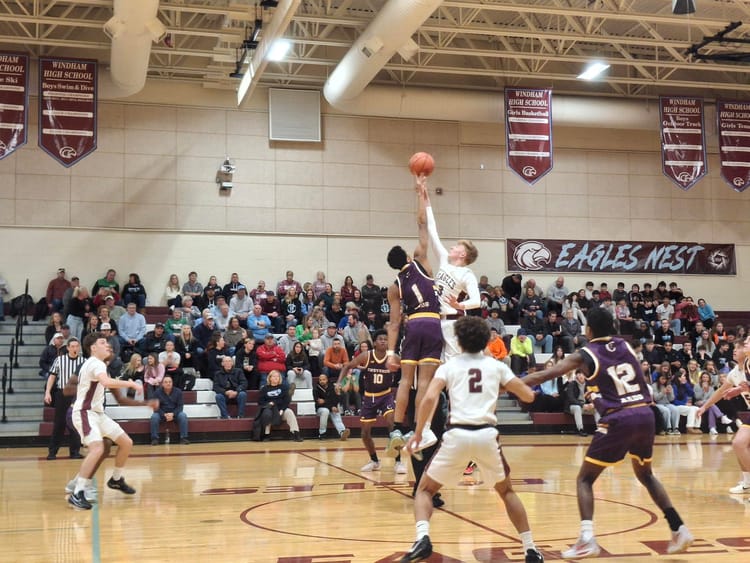 Windham boys extend win streak at Cheverus' expense