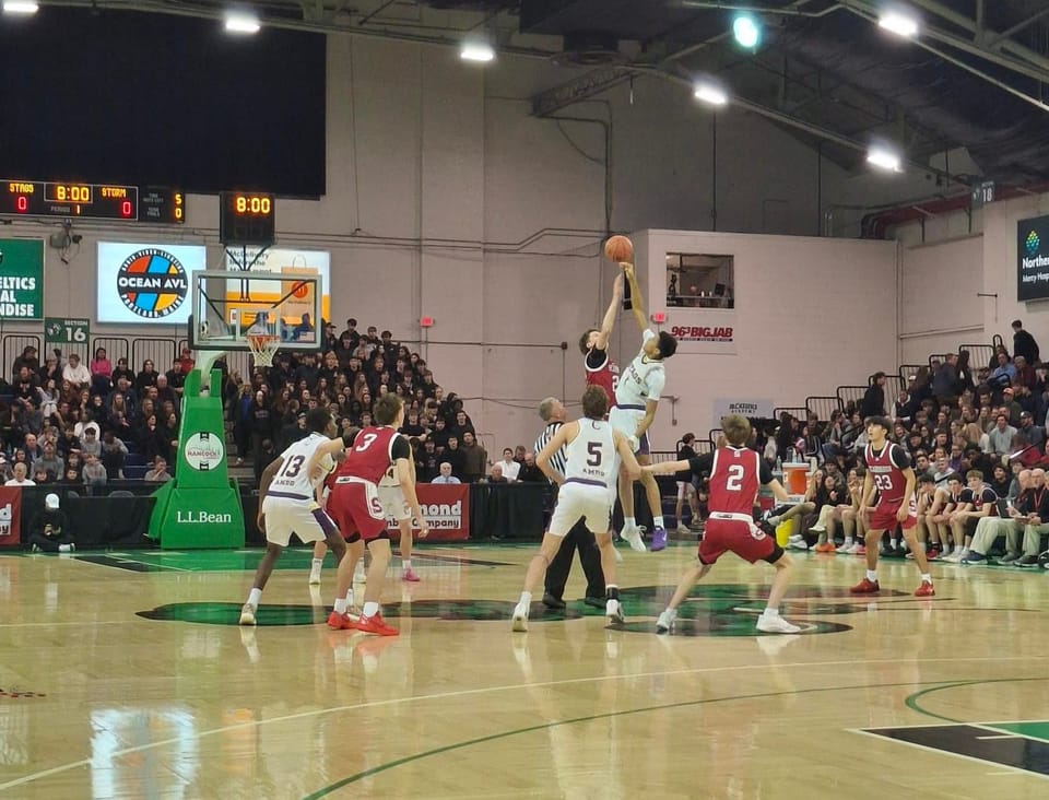 Cheverus boys hold off Scarborough, end semifinal round hex